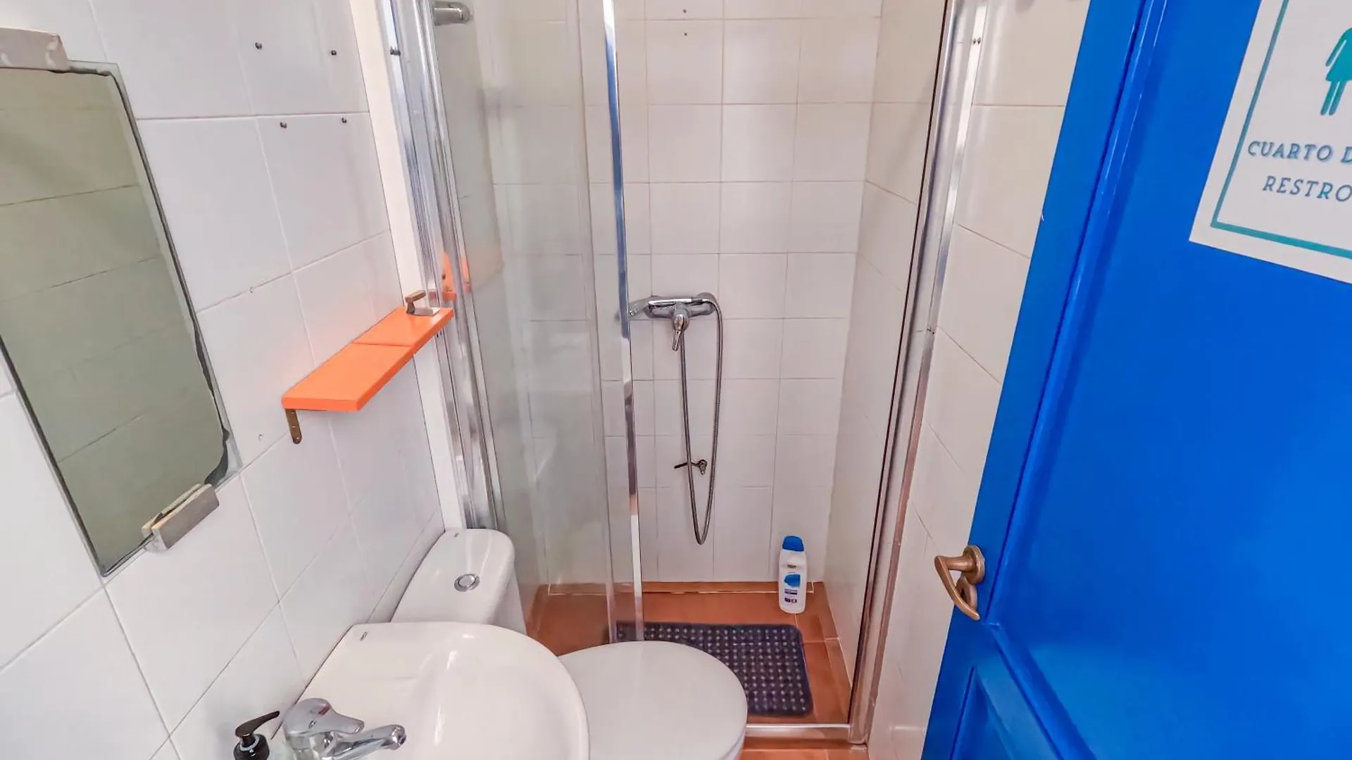 Ashavana Nest Hostel 엘메다노