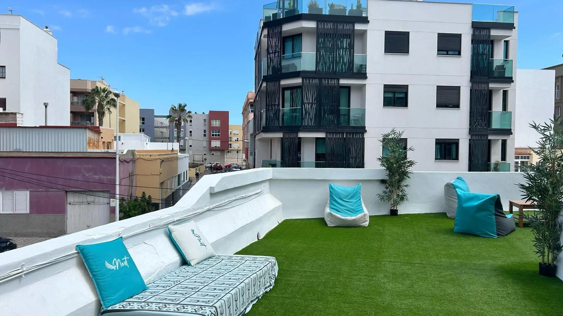 אל מדאנו Ashavana Nest Hostel 0*, אל מדאנו ספרד